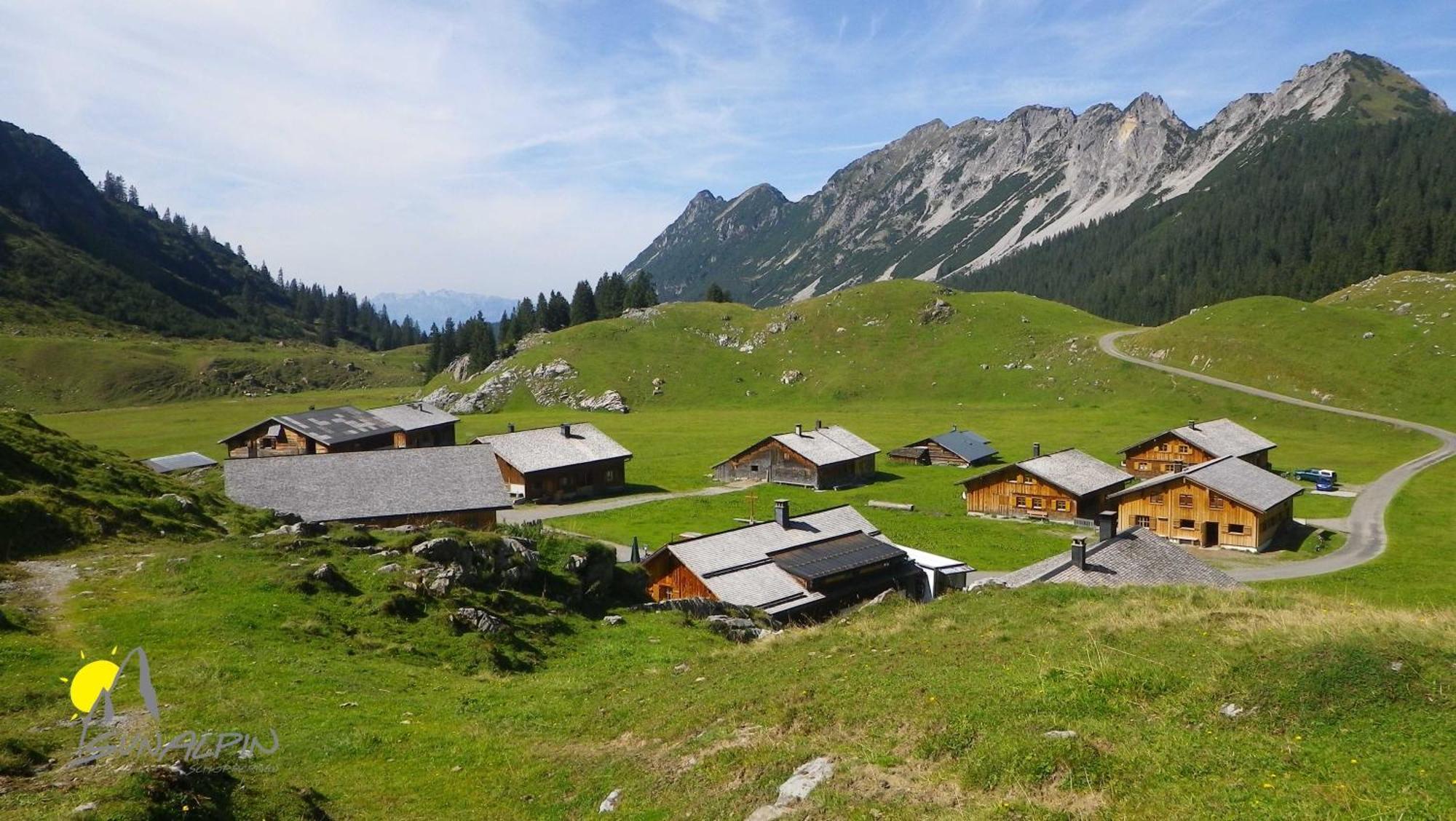 Sunalpin - Ferienwohnungen Schoppernau Exterior photo